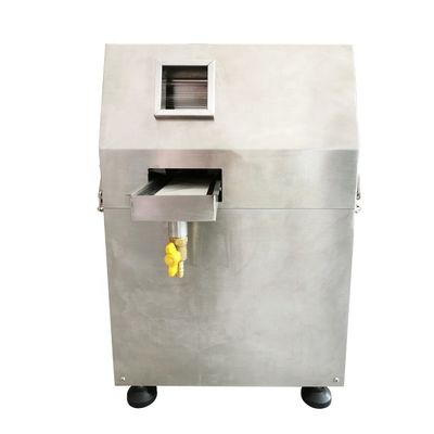 material del grado de 220V 550W Mini Sugarcane Juice Machine Food para el hogar